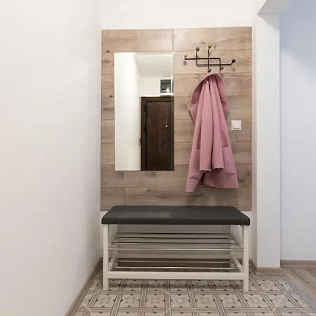 Kalina With Free Private Parking Apartment