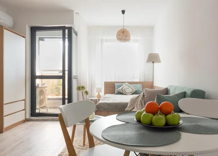 Kalina With Free Private Parking